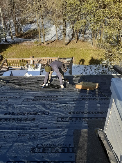 Is Your Roof Old Enough to Buy a Beer? 7 Telltale Signs It’s Time for Replacement